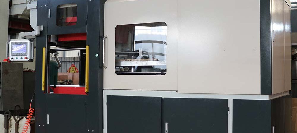 Flaskless Automatic Sand Molding Machine