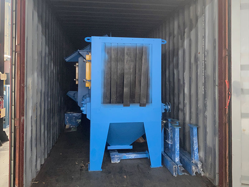 698-roller-conveyor-shot-blasting-machine-saudi-arabia