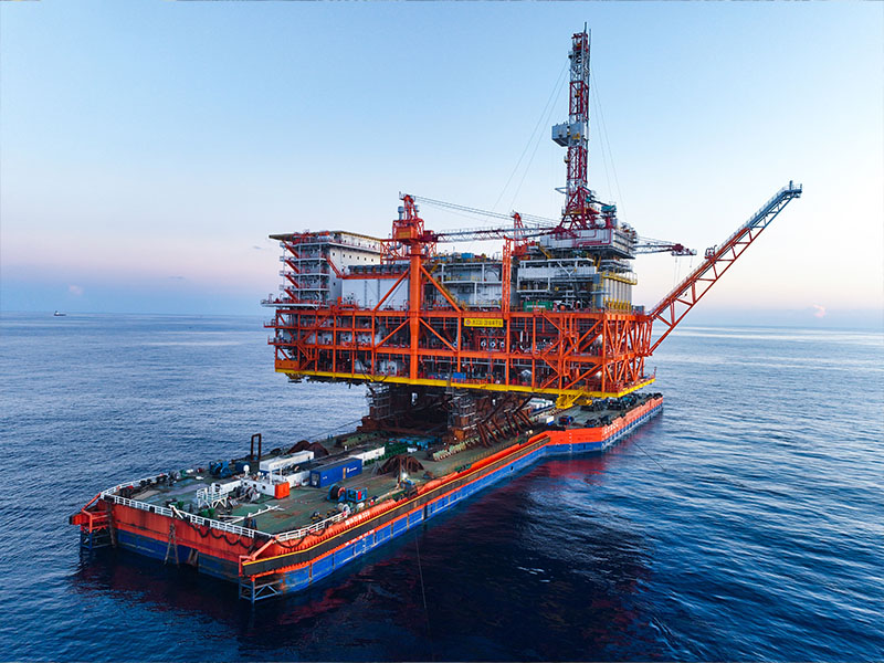 Industry Insights 68 Offshore drilling platform operating in extreme CX corrosive marine environment